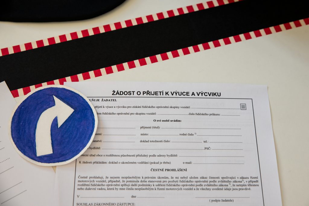 Vyplněný formulář žádosti o řidičské oprávnění.